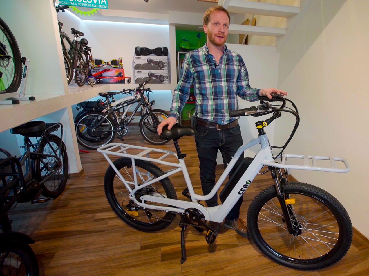 Bicicleta eléctrica ceromotors para empresas